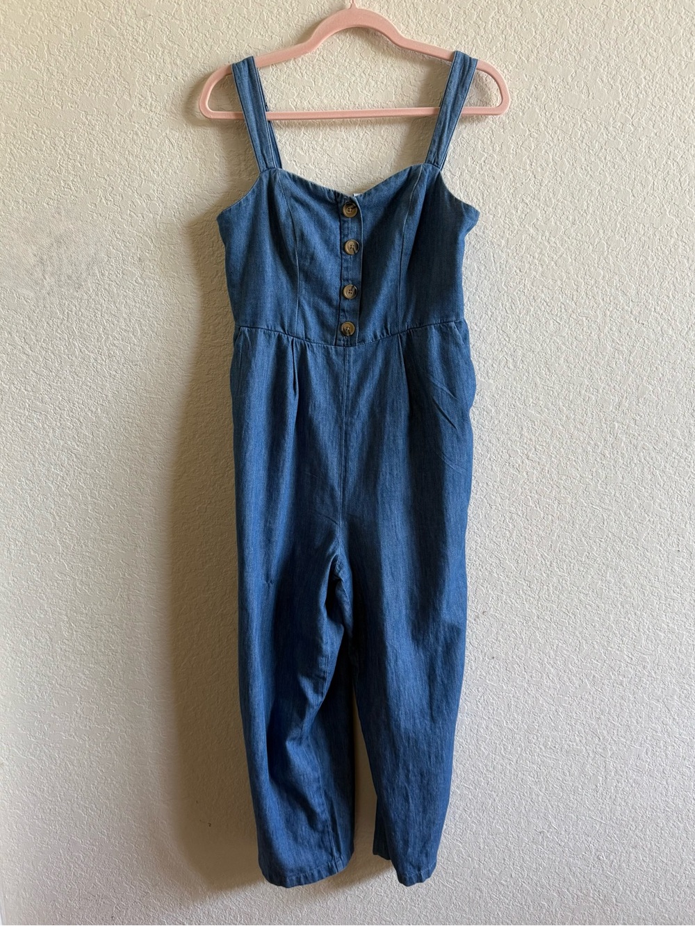 Old Navy faux Denim Jumpsuit Size Medium Petite (MP)